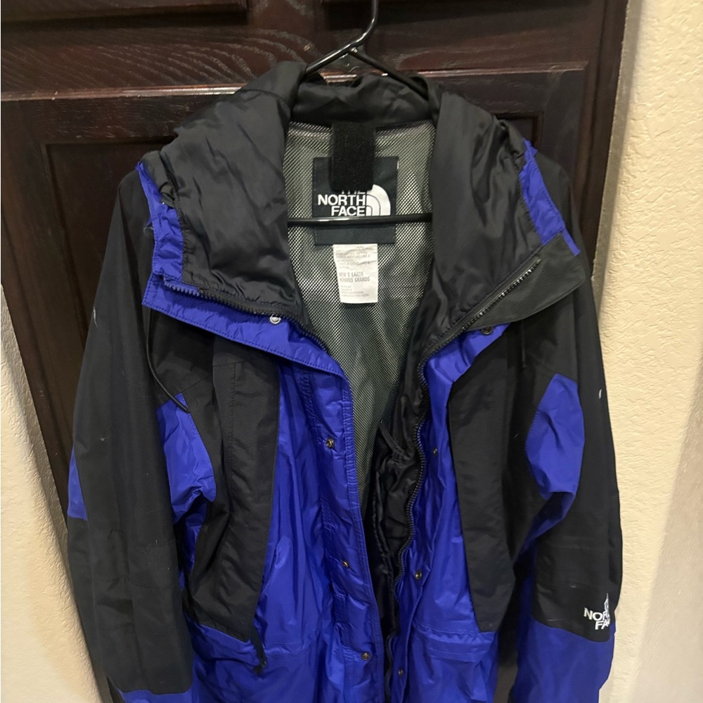 Men’s North Face shell jacket